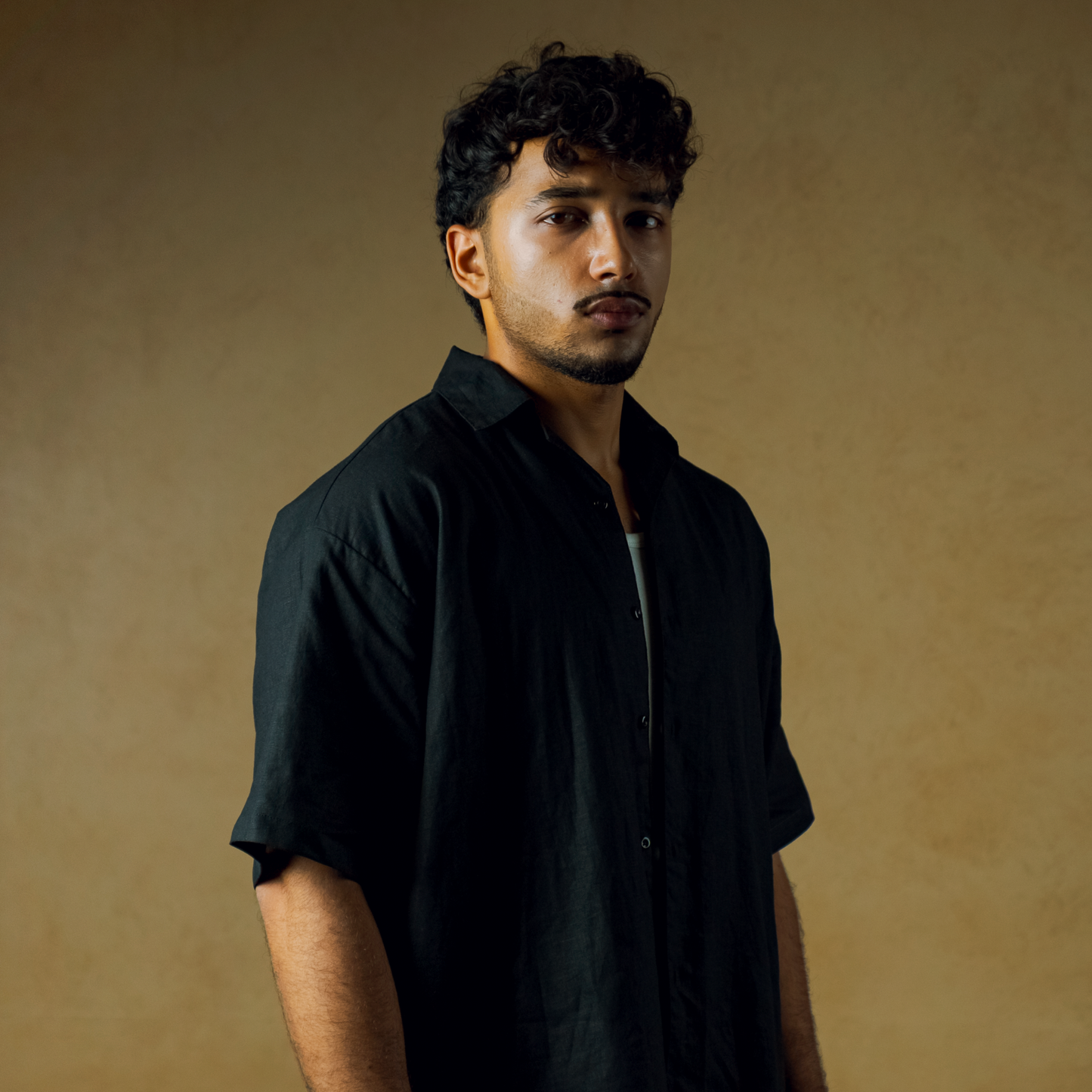 Blackout- Boxy Fit Linen Shirt (Plain Black)