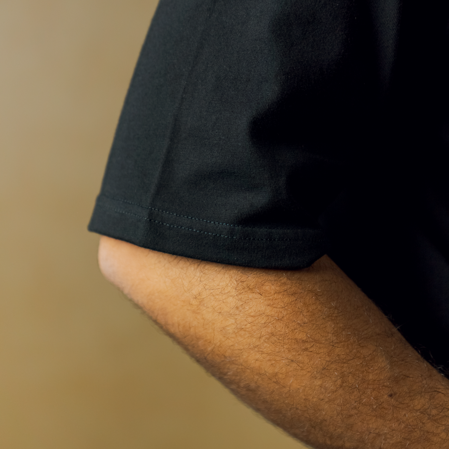 Black Core Drop- Oversize Boxy Fit-Tee